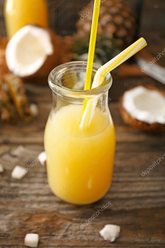 Чем полезен свежевыжатый ананасовый сок для здоровья