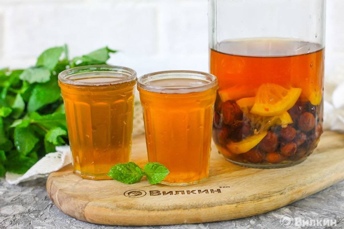 Морковный чай: как приготовить в домашних условиях, польза и вред, лечебные свойства сушеной ботвы, рецепт, сделать отвар, от чего помогает, заваривание