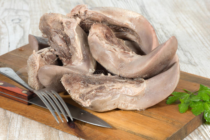 Как приготовить свиной язык и рецепты разнообразных блюд с ним » сколько варить продукты питания