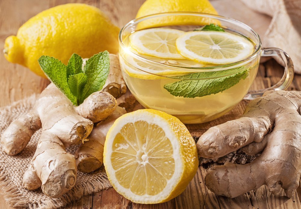 Вода с лимоном: польза и вред натощак, для похудения, рецепты, отзывы