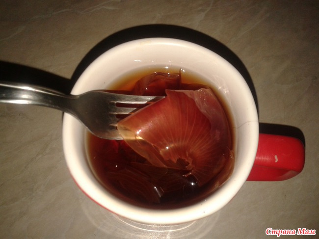 Чем полезен чай из луковой шелухи, есть ли от него вред и как приготовить напиток?