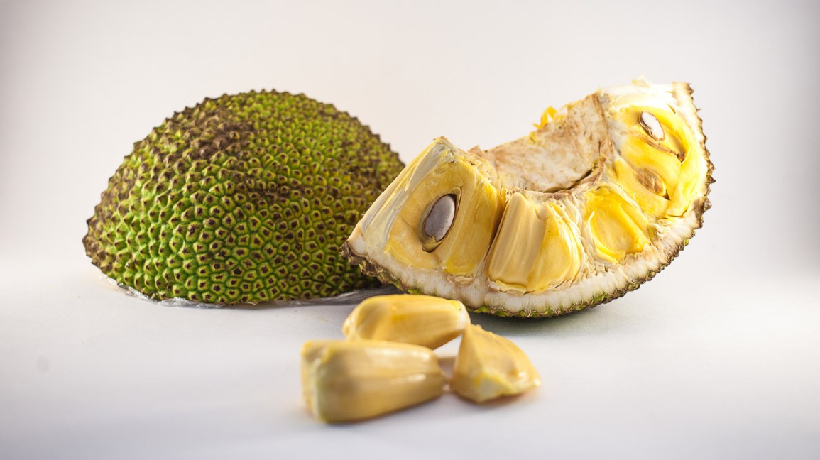 Польза джекфрута и дуриана, а также их отличия от других фруктов таиланда