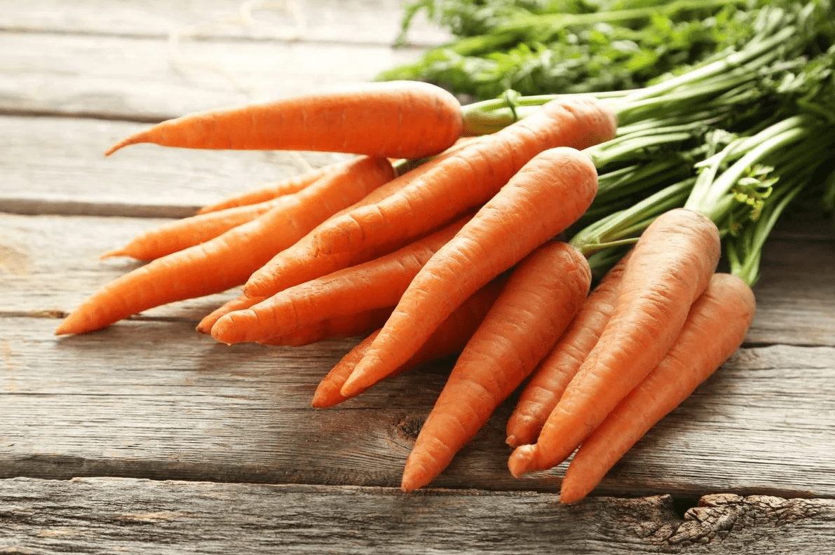 Какие витамины в моркови, а также калорийность моркови сырой и в разных видах