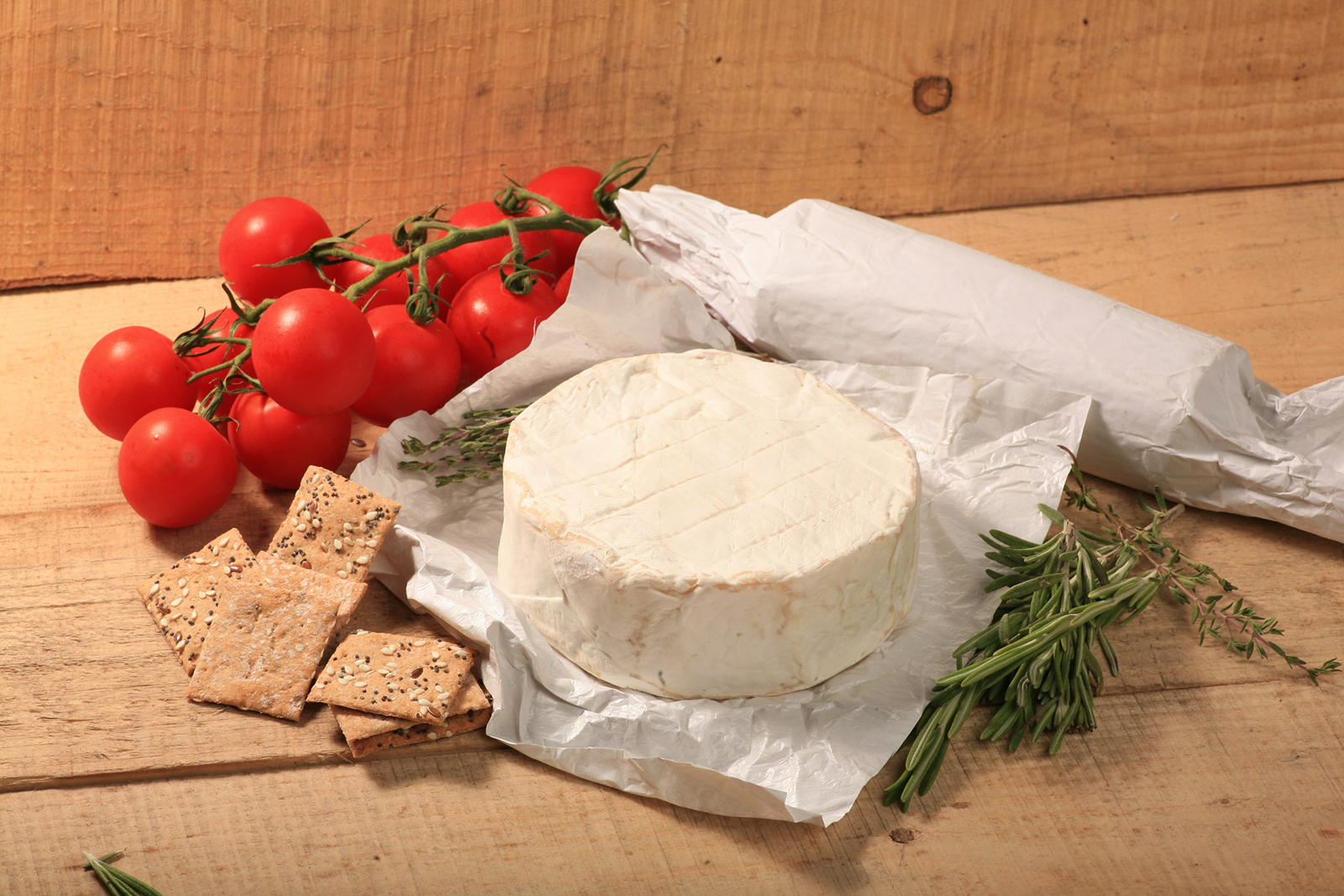 Сыр с плесенью: сорта, польза и вред, калорийность
