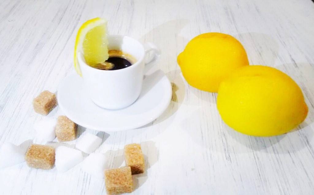Кофе с лимоном: рецепт напитка, польза и вред