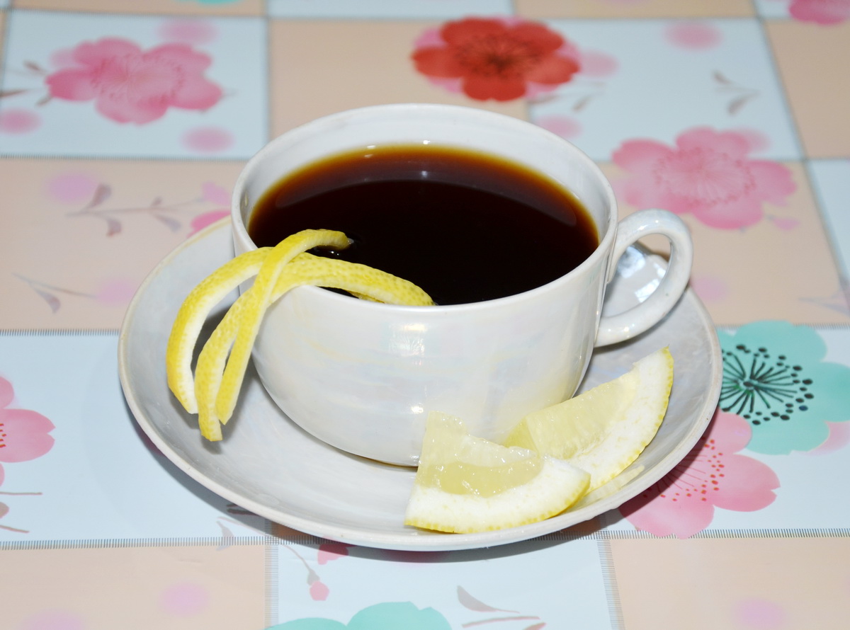 Польза и вред кофе с лимоном, история его появления Химический состав, калорийность и особенности напитка Популярные пошаговые рецепты и отзывы