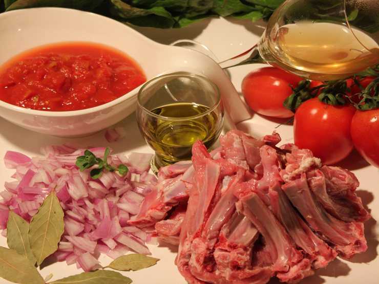 Мясо лося: польза и вред, рецепты приготовления с фото, калорийность | zaslonovgrad.ru