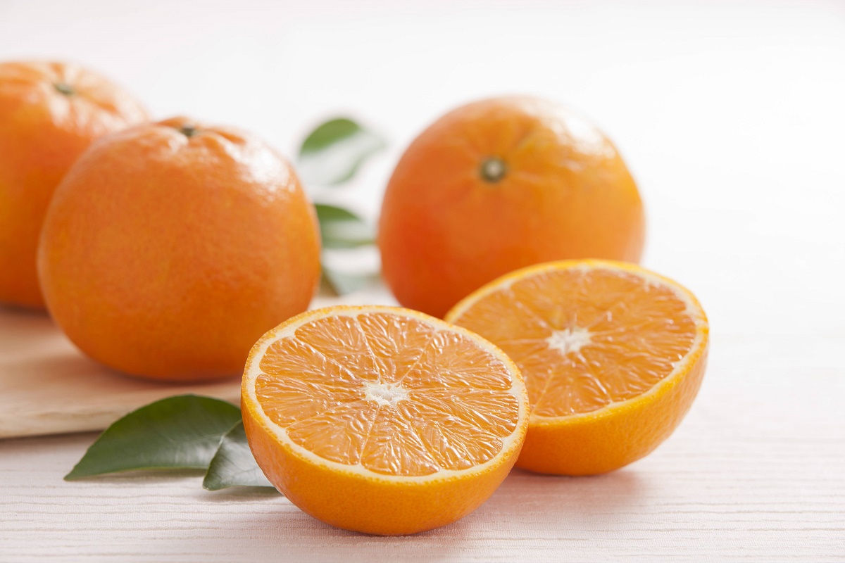 Апельсины: чем они полезны и кому их нельзя есть