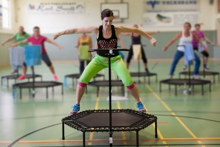 Jumping fitness: как быстро похудеть без тяжелых нагрузок
