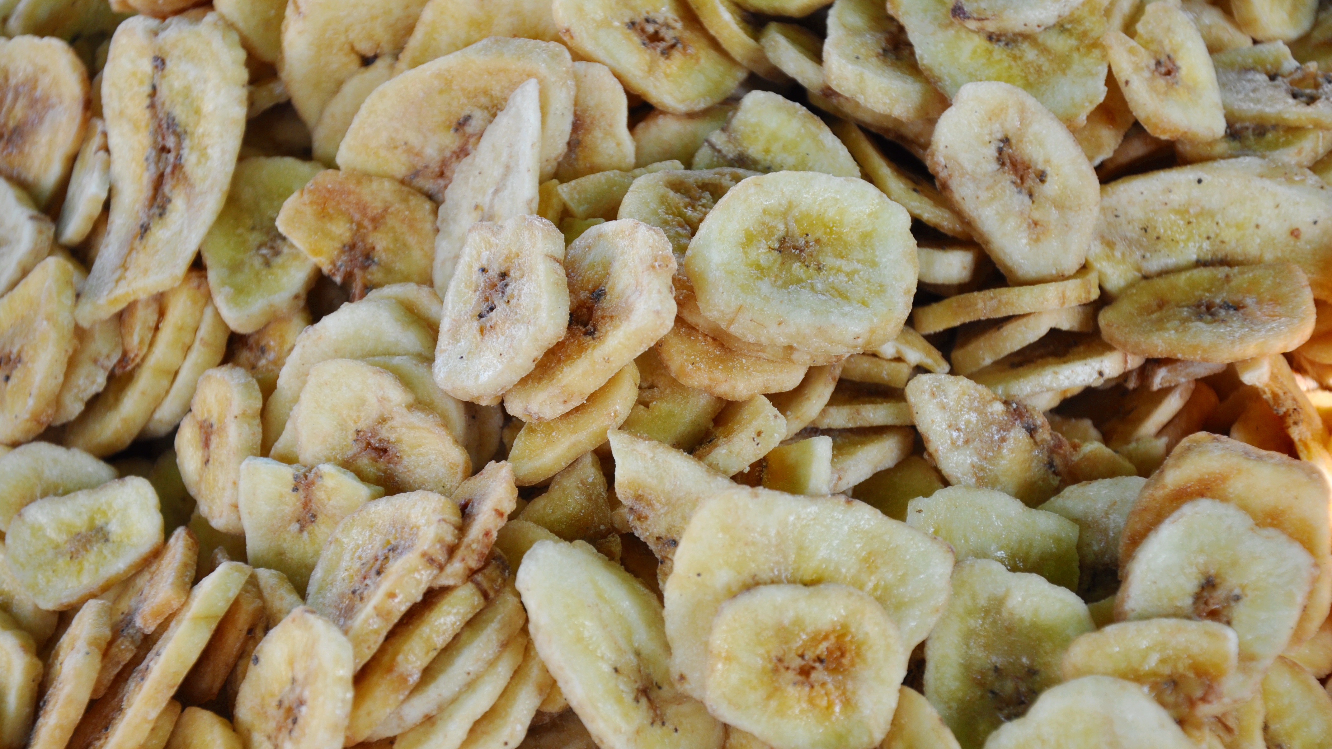 Чипсы из бананов: лучшие рецепты для всех
