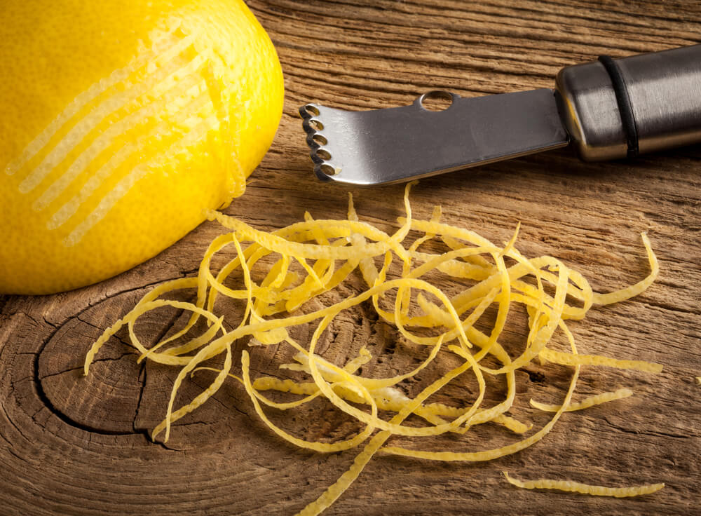Как приготовить и хранить лимонную цедру — применение в кулинарии