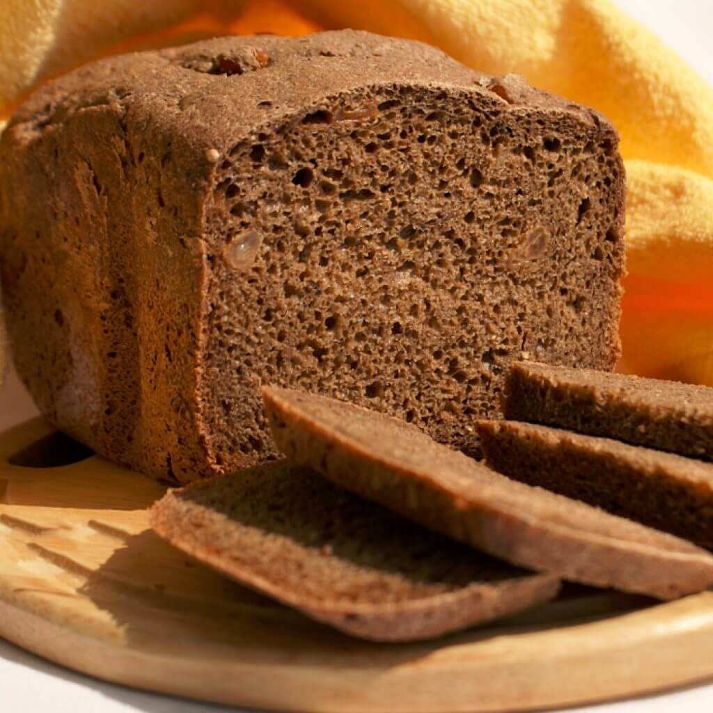 Бородинский хлеб: польза и вред, калорийность, состав, рецепт
